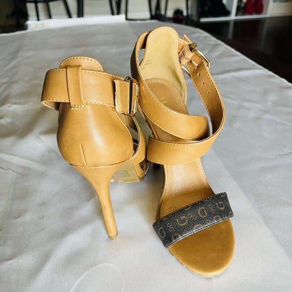 Women's Guess Brown signature  Strappy High Heel Sandals Size 5.5 - Picture 2 of 7
